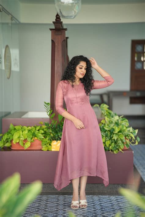 Self golden threaded Jute organza Aline kurti in Pastel peach shade ...