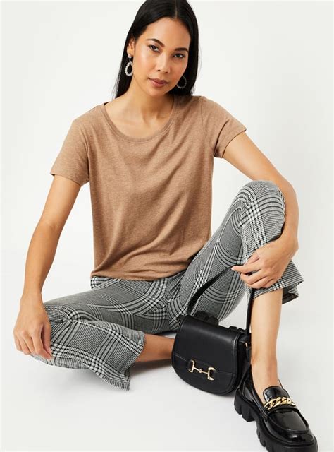 Buy Women Cotton Solid Round Neck T-shirt Online at just Rs. 199.0 ...