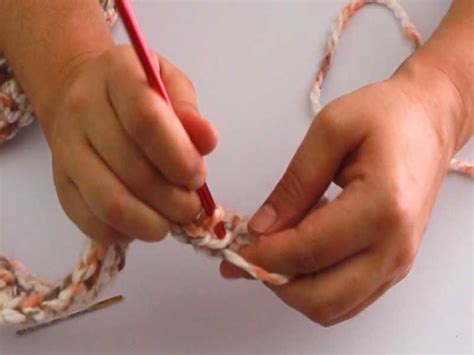 Image result for Tutorialesbufanda Con Capucha Tejidos a Chrochet