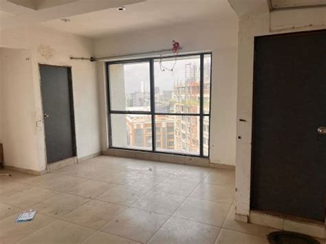 Office for Sell in Sivanta One Business Park Ellis Bridge, Ahmedabad ...