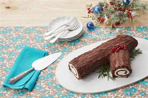 The History of the Yule Log at Christmas