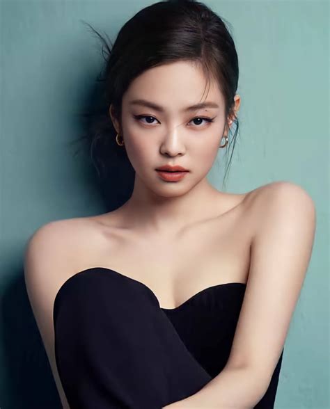 BLACKPINK’s Jennie boasts of her captivating beauty in a new pictorial ...