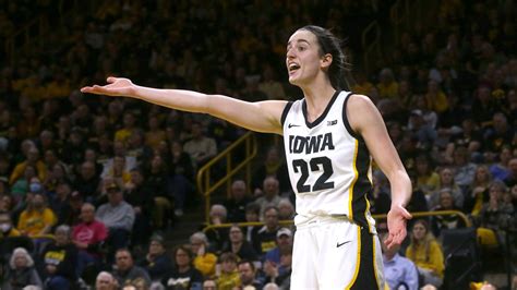Caitlin Clark: Iowa basketball's supernova. See her greatest shots