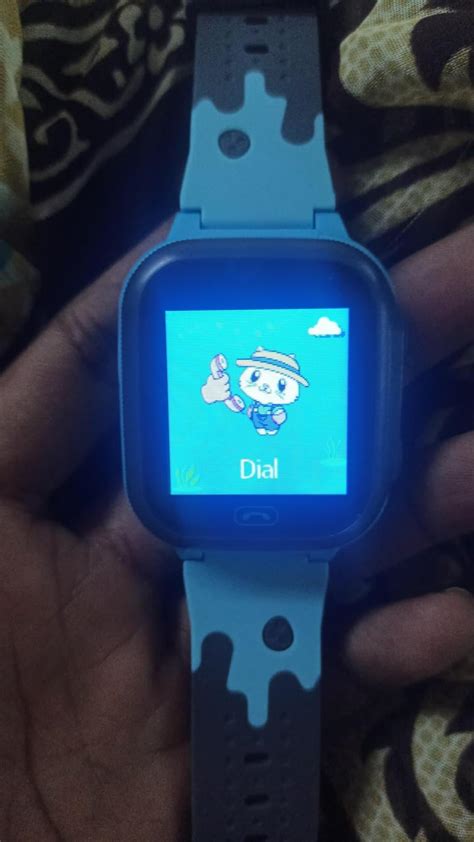 Spiky Basilisk Kids' Cute Waterproof Smartwatch with GPS, SOS & 2G ...