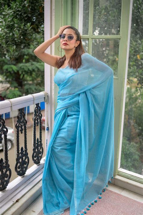 Buy Sky Blue Soft Cotton Saree Online – RODDUR