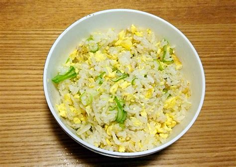 扬州炒饭的做法 正宗的蛋炒饭做法简单又好吃 懒人必备_TOM健康