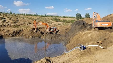维修蓄水湖及泵房 确保水资源运转_宁夏回族自治区林业和草原局