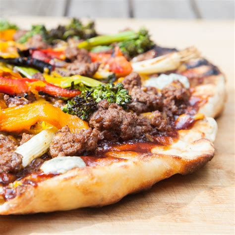 Ground Beef Pizza Recipe - BBQ Beef Pizza Recipe - Grilled Veggie Pizza ...