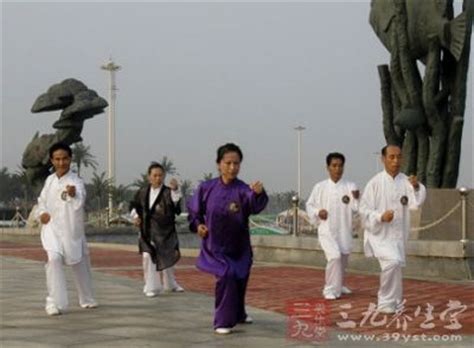 太极拳是最好的养生运动之一,也是中华优秀传统文化的瑰宝之一|太极|太极拳|养生_新浪新闻