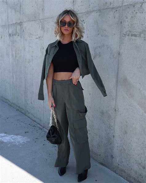 Mission Possible Cargo Wide Leg Pants - Olive – Oshnow