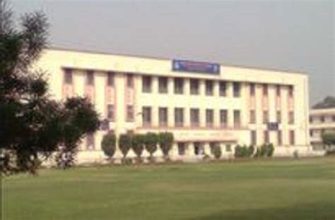Indira Gandhi Delhi Technical University for Women: Where Learning ...