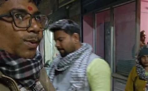 यूपी के चंदौली में कोडीनयुक्त कफ सीरप को लेकर बड़ी कार्रवाई, ड्रग ...