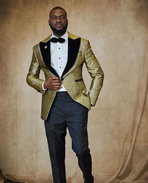 32 Black and Gold Outfit Ideas For Men