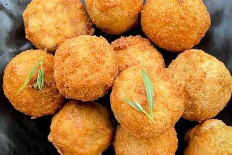 Mozzarella Veggie Bombs – Cheesy Delight, Protein Power! – Meatington