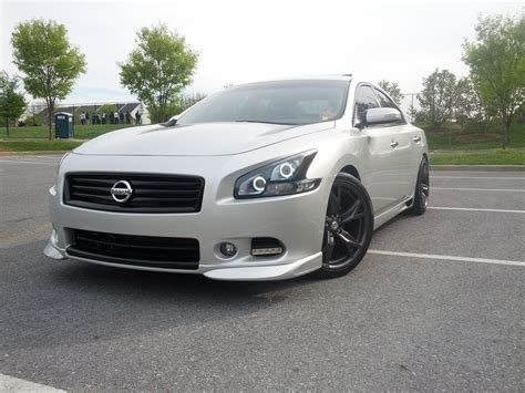 Evan’s 2009 Nissan Maxima