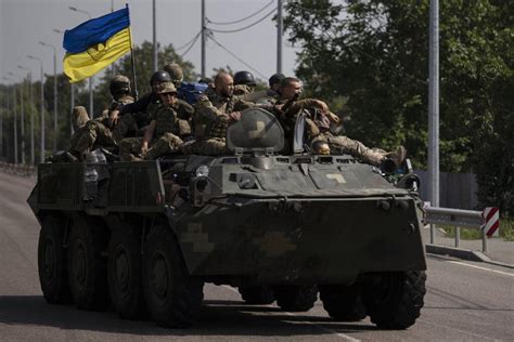 DIRECT - Ukraine : 'combats intenses' vers Kherson, Gazprom suspend ses ...
