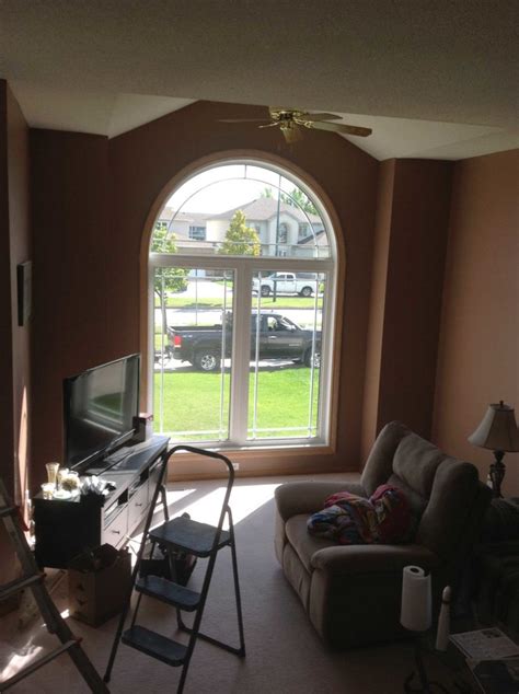 Building Windows Interior 的图像结果