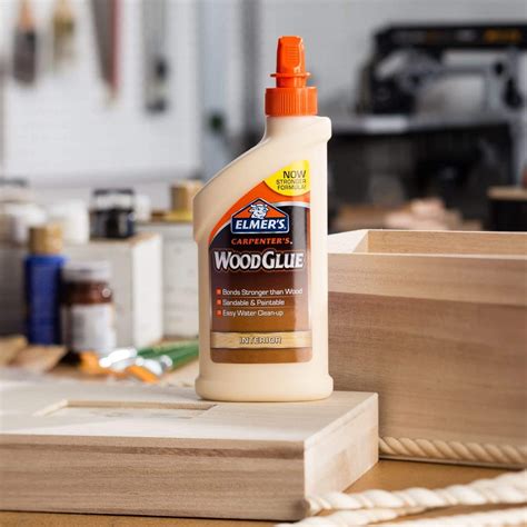 Elmer's E7010 Carpenter's Interior Wood Glue - 8 oz. | JB Tools
