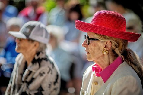 MEMORIAL GARDEN DEDICATION - Piedmont Community Church
