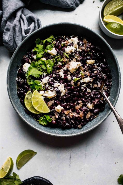 Easy Mexican Black Beans Recipe (Perfectly Seasoned!)