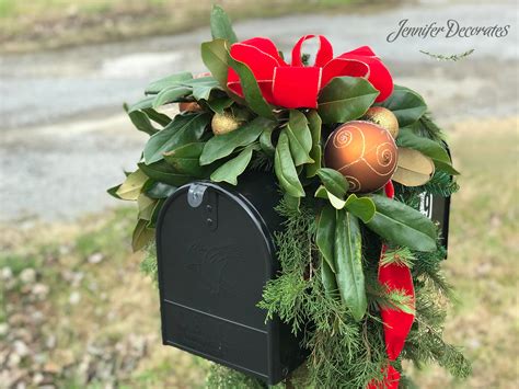 Christmas Mailbox Swag | Christmas mailbox decorations, Mailbox decor ...