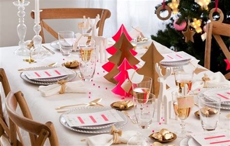 Image result for Christmas Table Setting Ideas