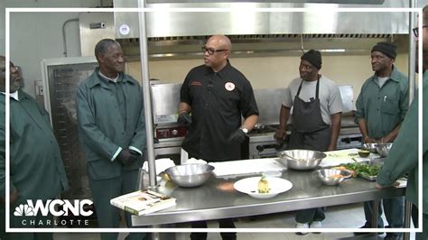 Prison Cooking Competitions 的图像结果