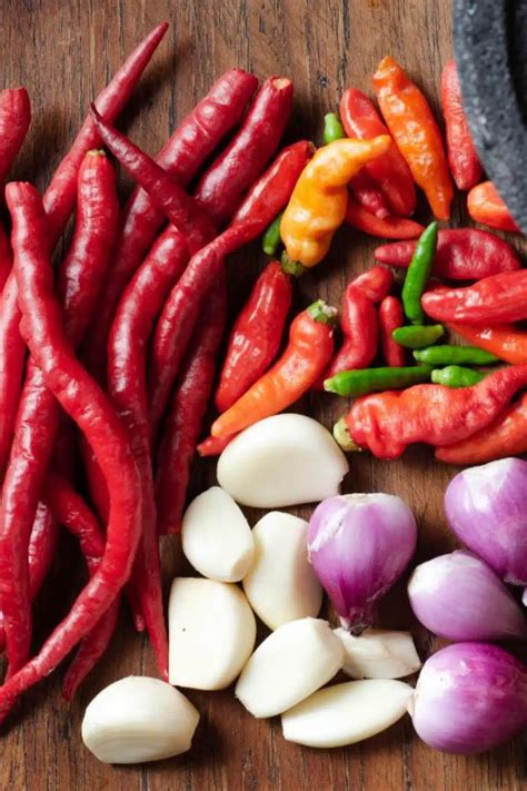 Sambal Oelek Chili Paste: Easy Homemade Copycat Recipe