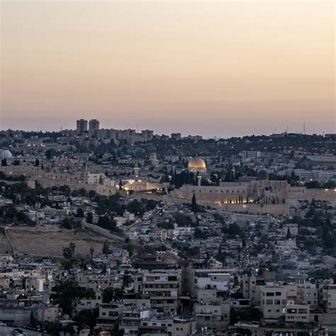 Spanish Muslim football star Lamine Yamal balances faith and fame ...