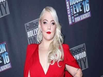 Elle King's depression battle is like 'an LSD trip' | English Movie ...