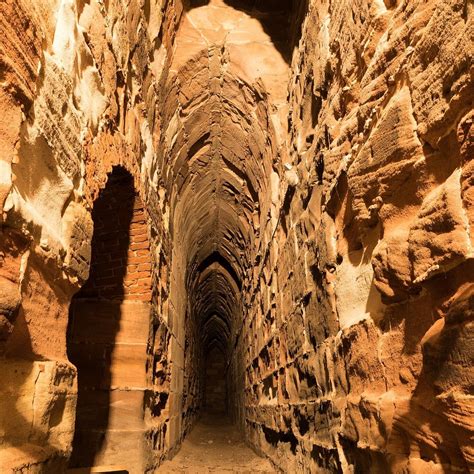 WEHR- UND GEHEIMGÄNGE UNTER DER BURG (2026) All You Need to Know BEFORE ...