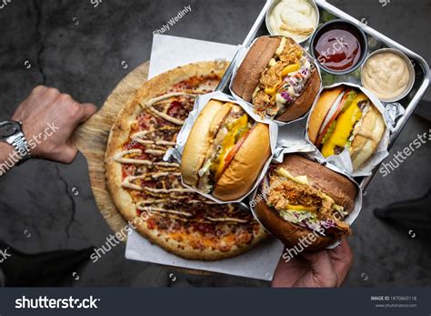61,188 Pizza and burger Images, Stock Photos & Vectors | Shutterstock