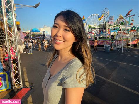 Extraemily takes on the One Chip Challenge—and it doesn't go as planned - Dot Esports