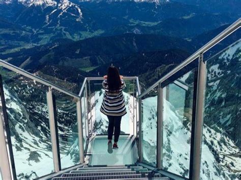 15 Of The World’s Most Terrifying & Beautiful Glass Bridges Only The ...
