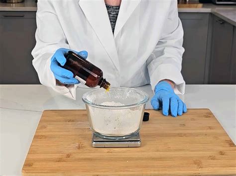 Baking Soda Dry Shampoo To Refresh Hair Without Water