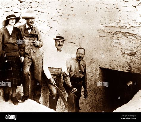 Howard Carter King Tut Tomb 的图像结果