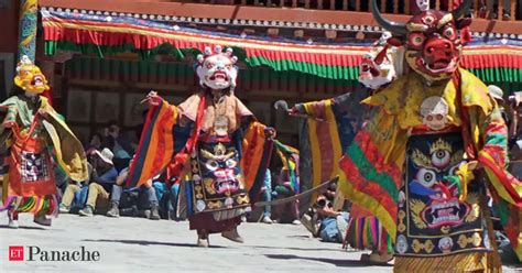 India: The flavours of India: Let your holiday coincide with local ...