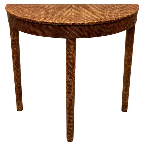 Mid Century Italian Modern Console Table Petit Credenza Attributed to ...