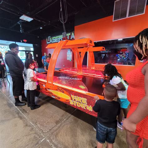 Wall Trampoline Fun Center