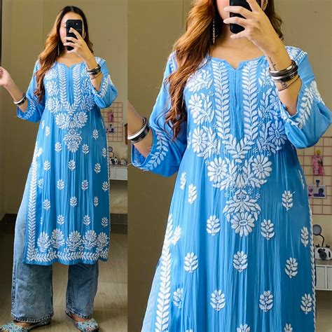 Hina Modal Chikankari Kurti – Ethnic Bee