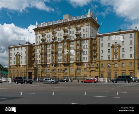 American embassy moscow hi-res stock photography and images - Alamy