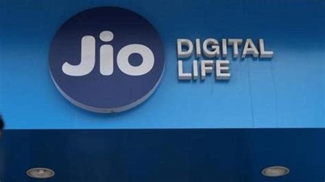 Reliance Jio ties up with Cisco to deploy multi-access edge computing ...