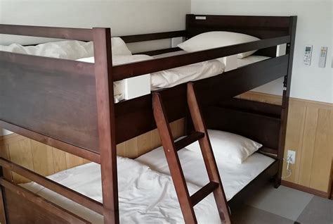 GUESTHOUSE UEBARU (Naha, Okinawa Prefecture) - Japanese Guest House ...