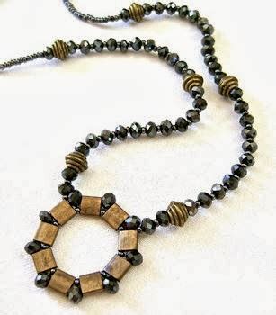 Free Tutorials Using Tila Beads 的图像结果