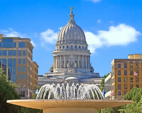 Download Madison Wisconsin State Capitol Building Wallpaper | Wallpapers.com - capital of wisconsin