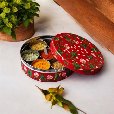 Hand Painted Spice Box With 7 Compartments-Red – OXYROOTS HANDICRAFT ...