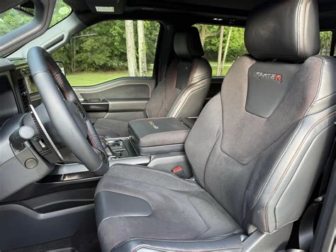 2024 Ford F-150 Raptor R With $113,855 MSRP Sells for $120,000 After 2,400 Miles - autoevolution