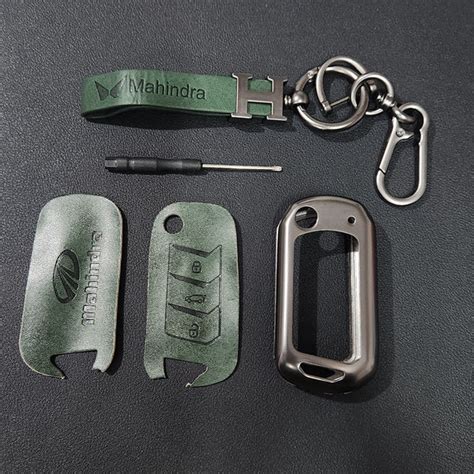 Mahindra New Flip Key – Kaarr