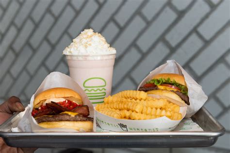 Salt River Shake Shack Opening Soon! | Discover Salt River