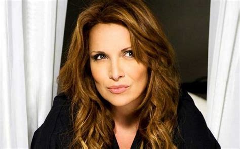 Helene Segara Clips 的图像结果